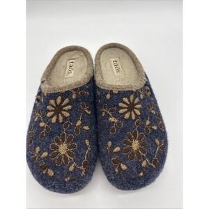 Taos Woolderness Clogs . Navy Blue/ Floral . Women Slip On Shoes Eu 40. 9 Us